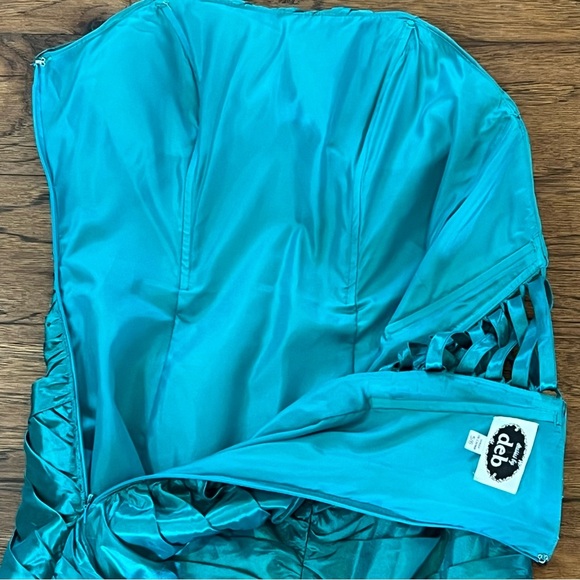 VTG 90's Dresses by Deb Prom Formal Evening Gown Dress Size 5/6 Green Lace Up - Picture 12 of 17